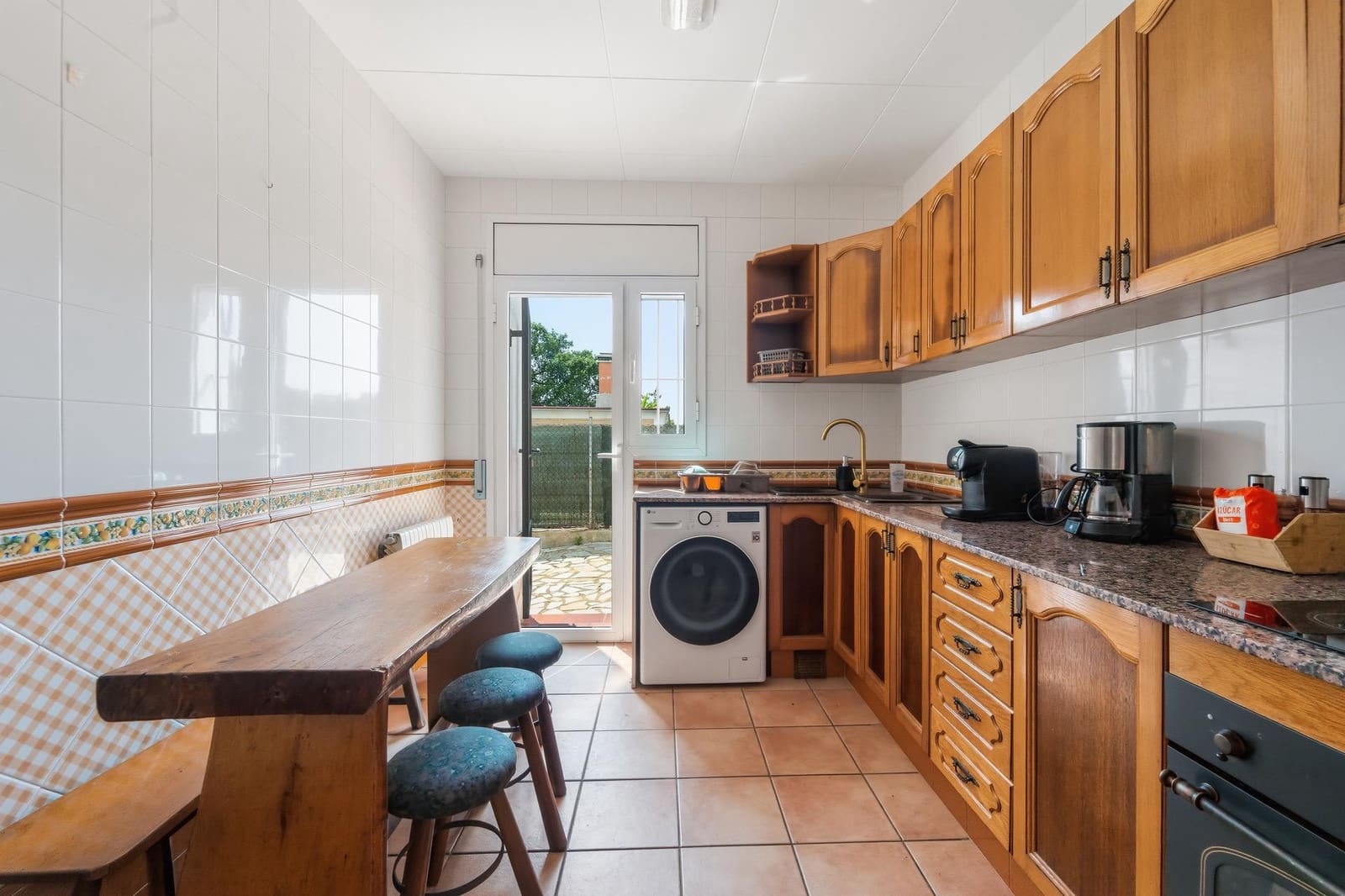 4 bedroom Villa for sale in Vidreres with pool garage - € 365,000 (Ref: 9873617)
