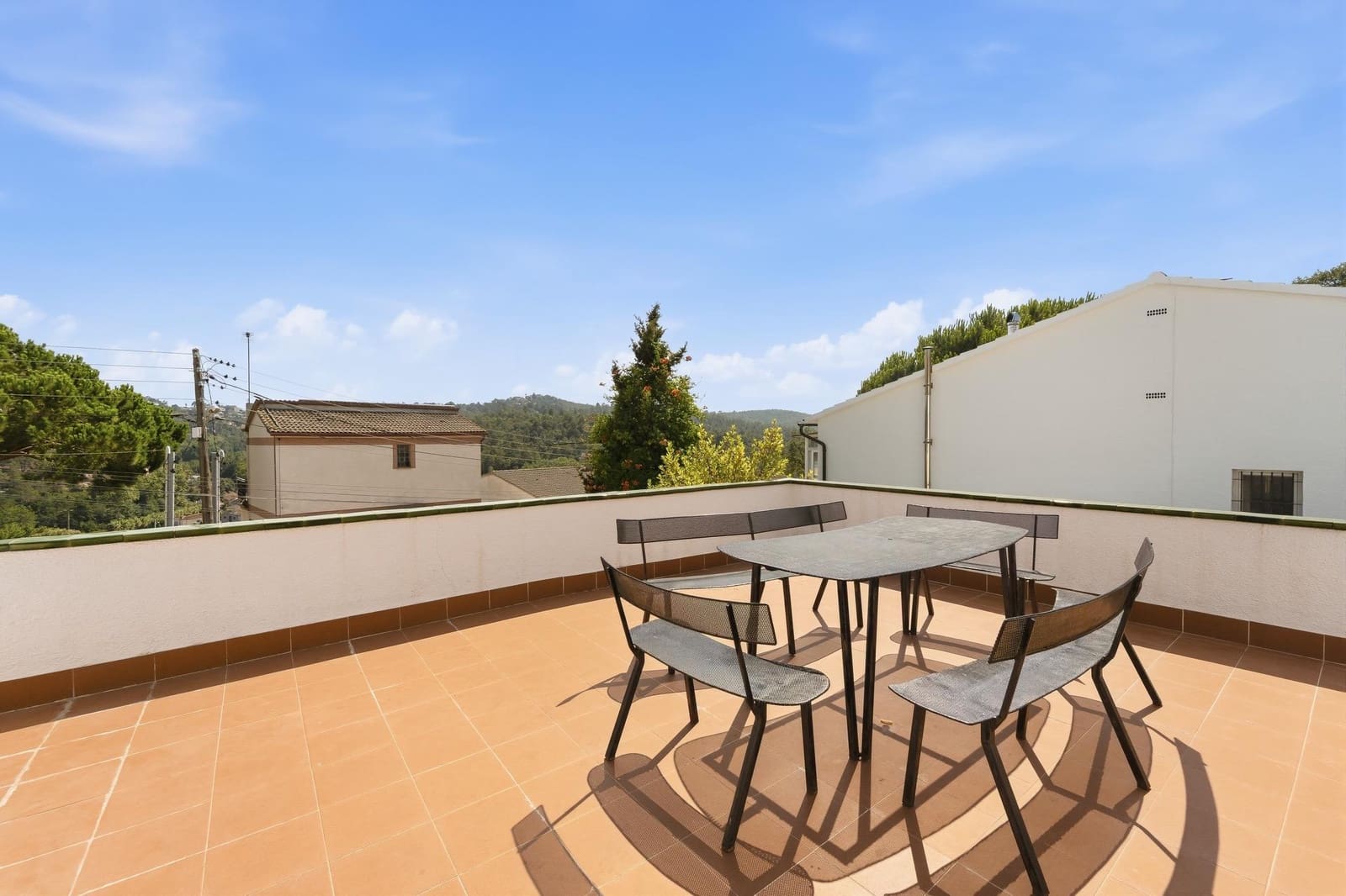 4 bedroom Villa for sale in Vidreres with pool garage - € 365,000 (Ref: 9873617)