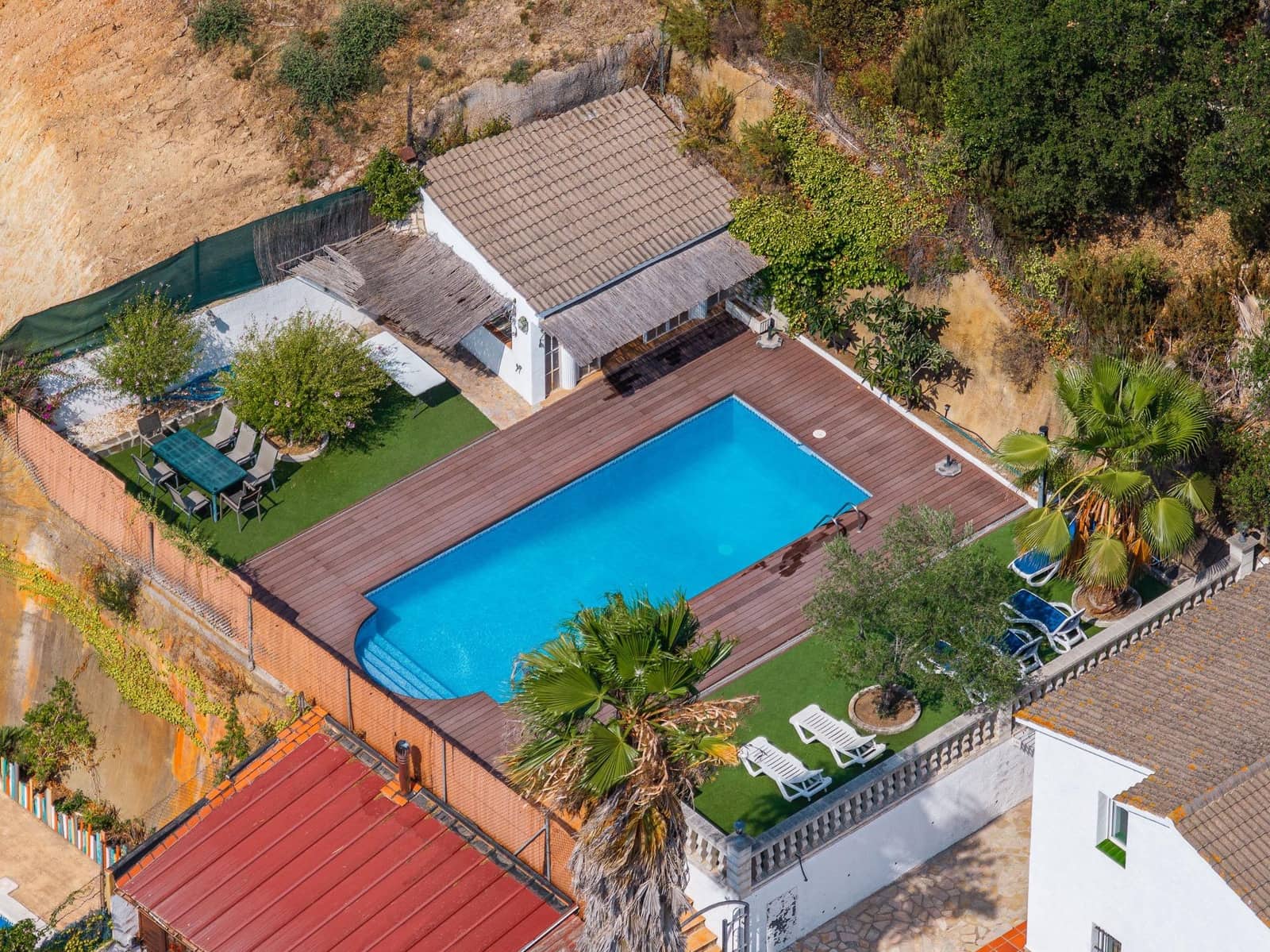 4 bedroom Villa for sale in Vidreres with pool garage - € 365,000 (Ref: 9873617)
