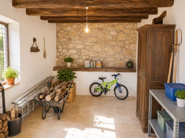 4 chambre Finca/Maison de Campagne à vendre à Santa Coloma de Farners avec garage - 325 000 € (Ref: 9873621)
