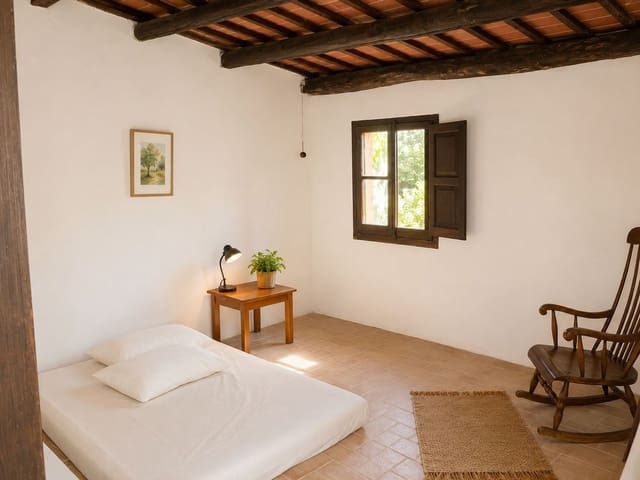 4 bedroom Finca/Country House for sale in Santa Coloma de Farners with garage - € 325,000 (Ref: 9873621)