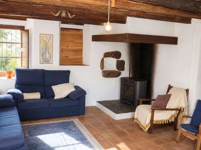 4 bedroom Finca/Country House for sale in Santa Coloma de Farners with garage - € 325,000 (Ref: 9873621)