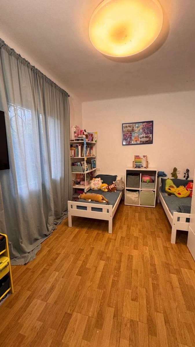 3 soverom Villa til salgs i Santa Cristina d'Aro med svømmebasseng garasje - € 350 000 (Ref: 9873627)