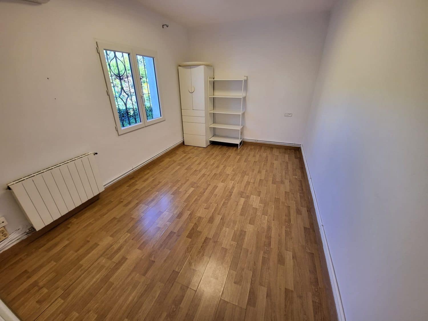 3 soverom Villa til salgs i Santa Cristina d'Aro med svømmebasseng garasje - € 350 000 (Ref: 9873627)