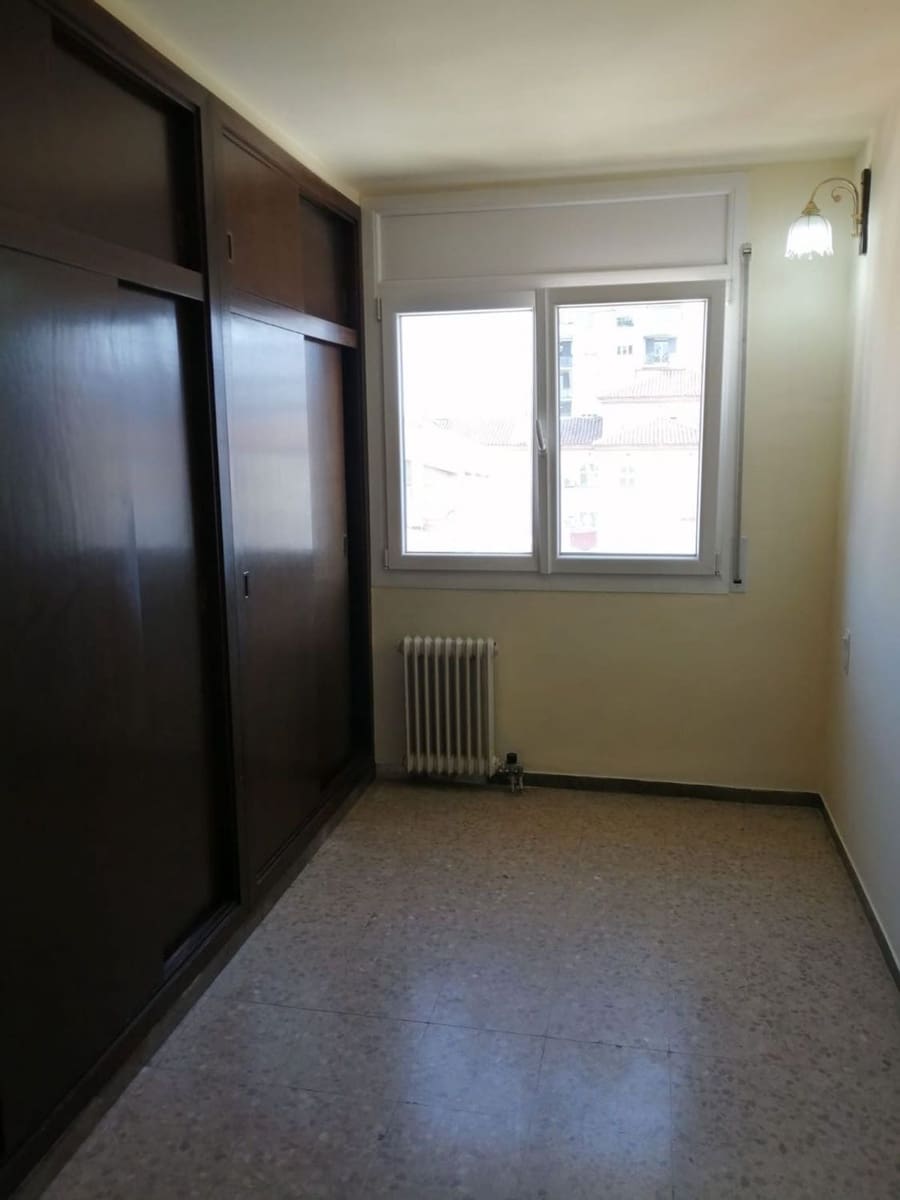 4 bedroom Flat for sale in Girona city - € 475,000 (Ref: 9873633)