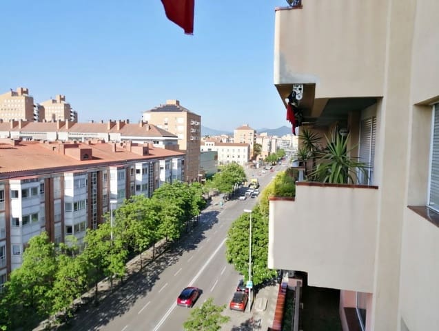 4 makuuhuone Asunto myytävänä paikassa Girona kaupunki - 475 000 € (Ref: 9873633)