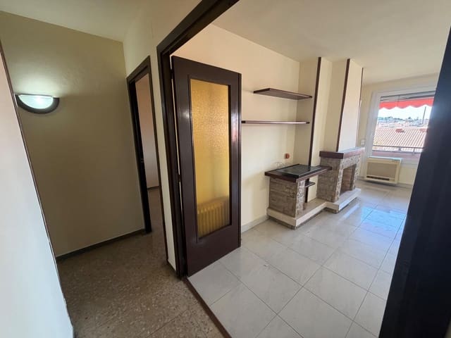4 sypialnia Mieszkanie na sprzedaż w Miasto Girona z garażem - 460 000 € (Ref: 9873633)