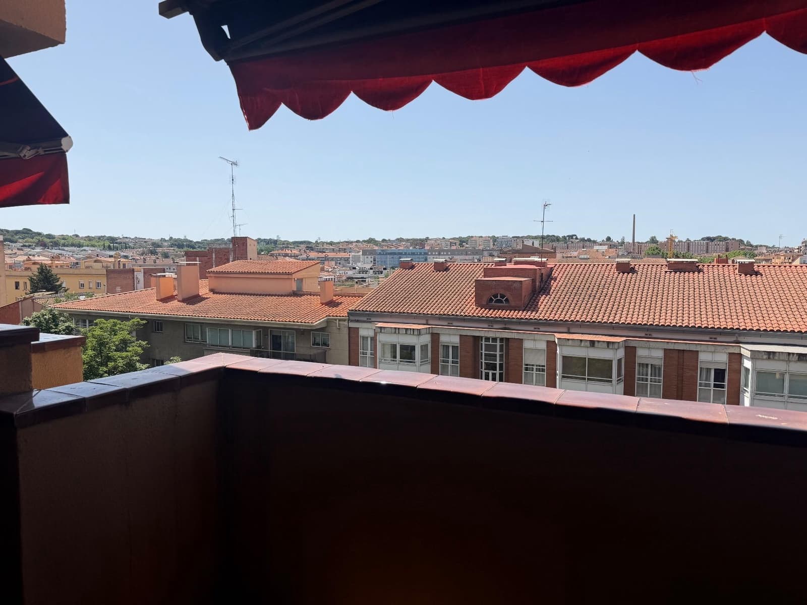 4 bedroom Flat for sale in Girona city with garage - € 460,000 (Ref: 9873633)