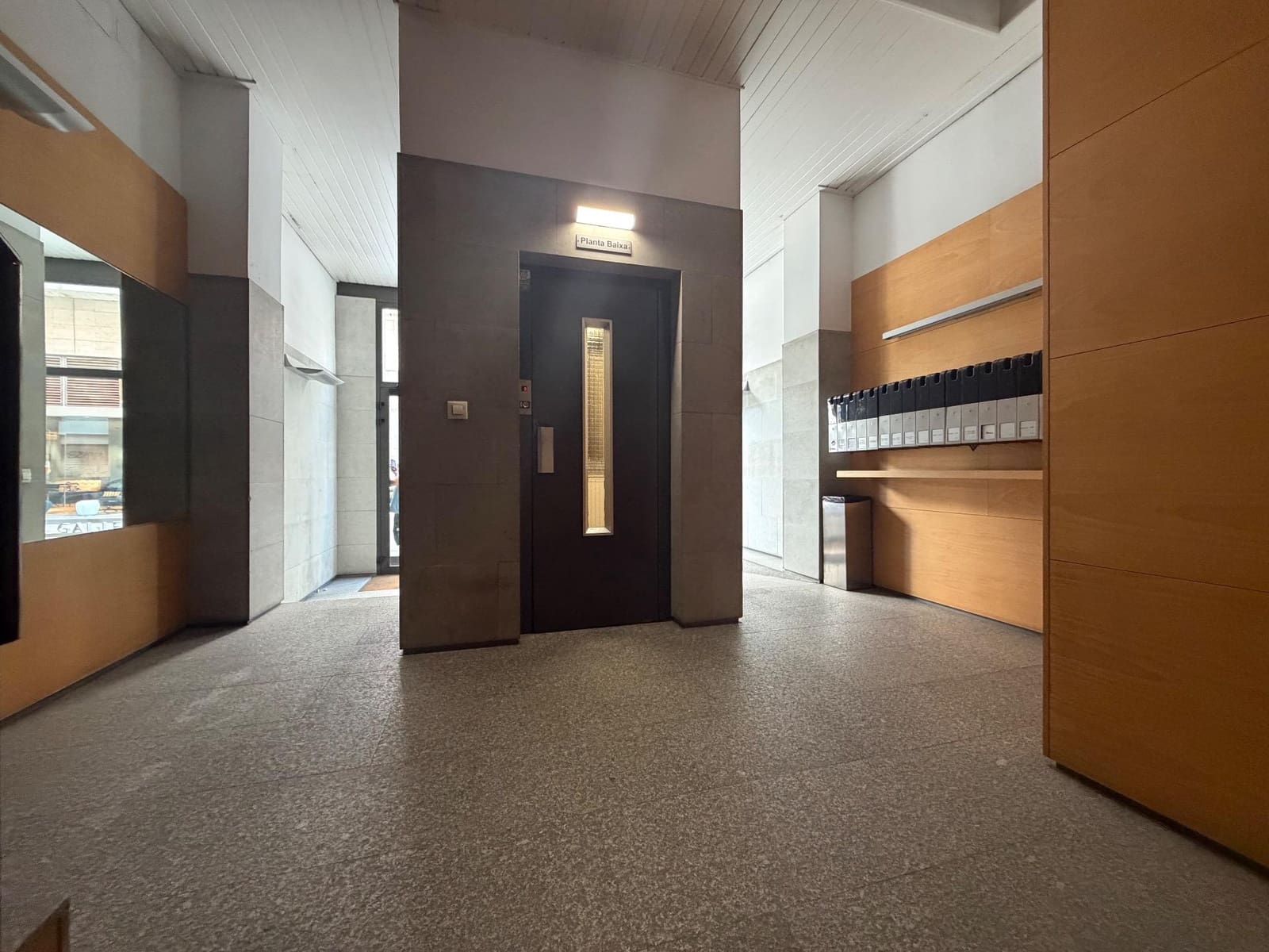 4 bedroom Flat for sale in Girona city with garage - € 460,000 (Ref: 9873633)