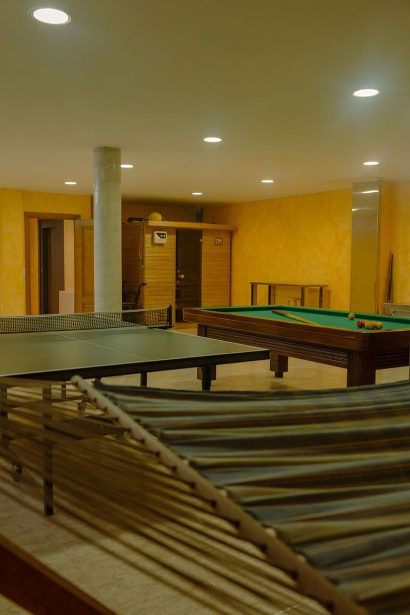 5 bedroom Villa for sale in Llagostera with pool garage - € 690,000 (Ref: 9873635)