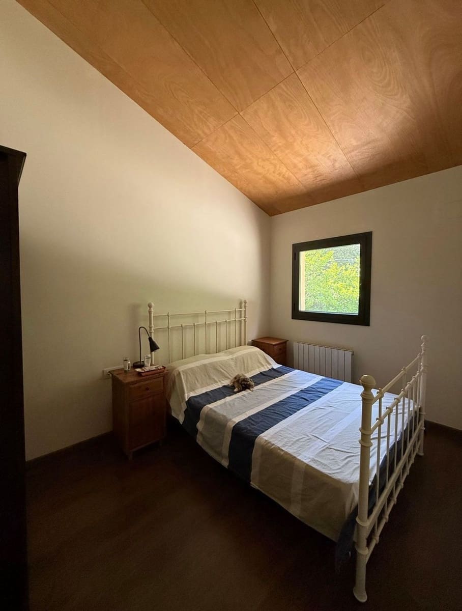 3 Zimmer Villa zu verkaufen in Sant Aniol de Finestres mit Garage - 413.000 € (Ref: 9873642)