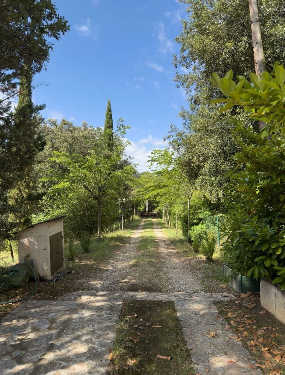 3 Zimmer Villa zu verkaufen in Sant Aniol de Finestres mit Garage - 413.000 € (Ref: 9873642)