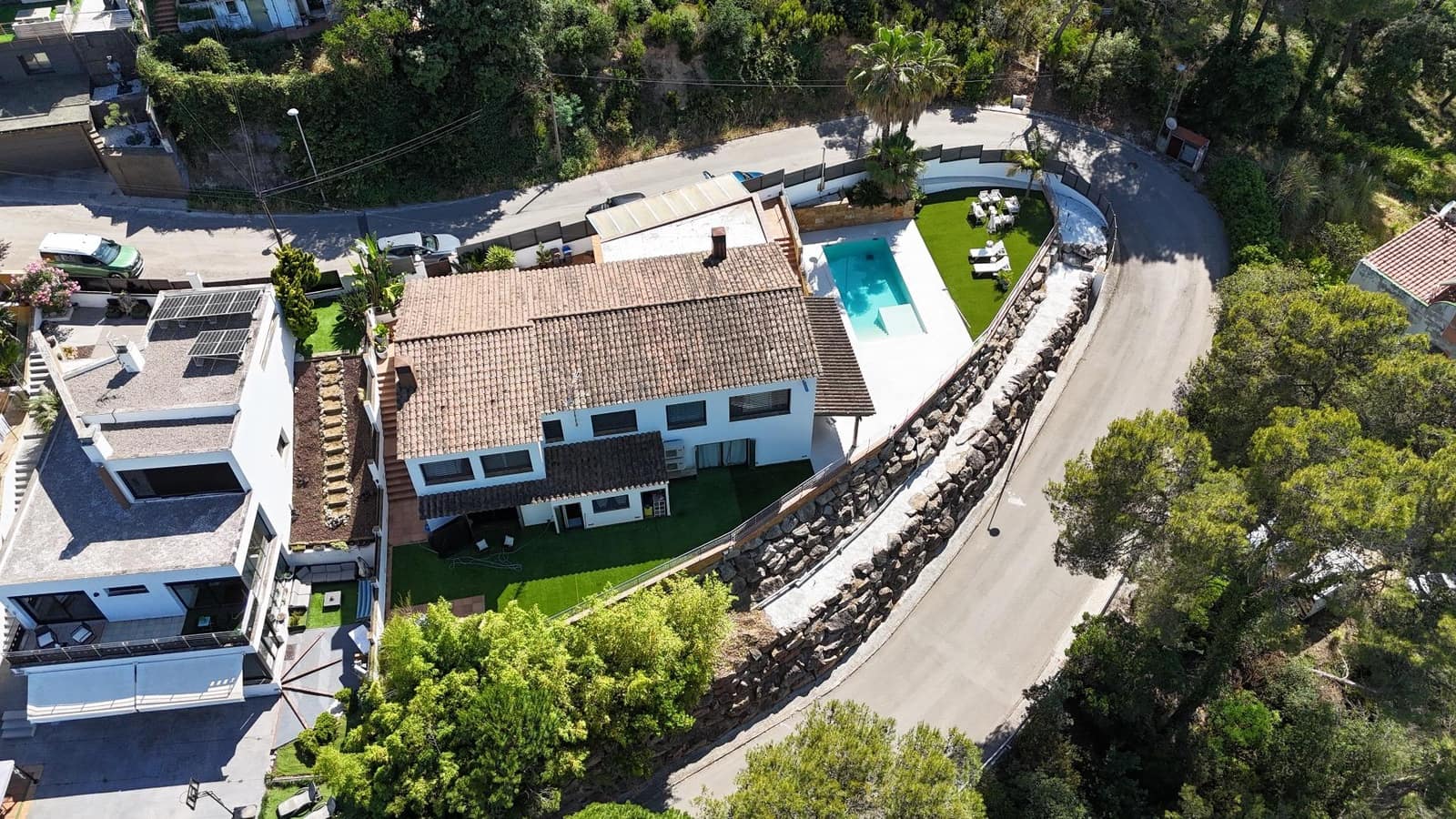 6 bedroom Villa for sale in Blanes with pool garage - € 794,000 (Ref: 9873644)