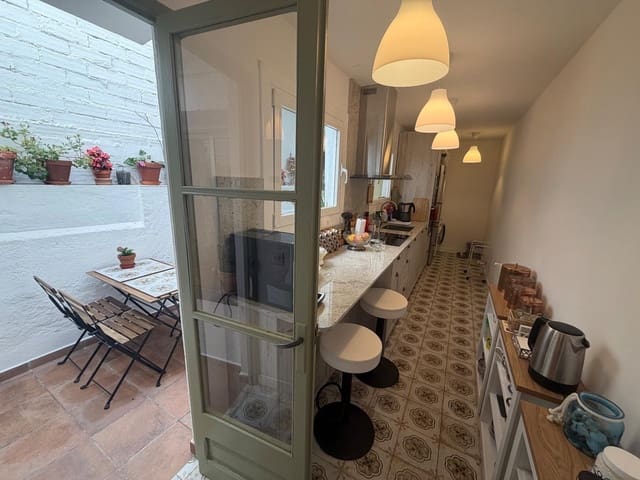 3 sovrum Radhus till salu i Sant Feliu de Guíxols - 375 000 € (Ref: 9873653)