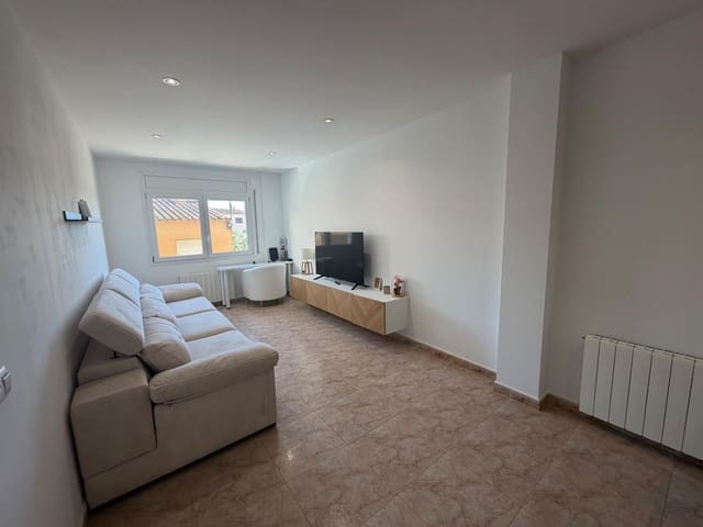 3 camera da letto Appartamento in vendita in Llagostera - 279.000 € (Rif: 9873654)