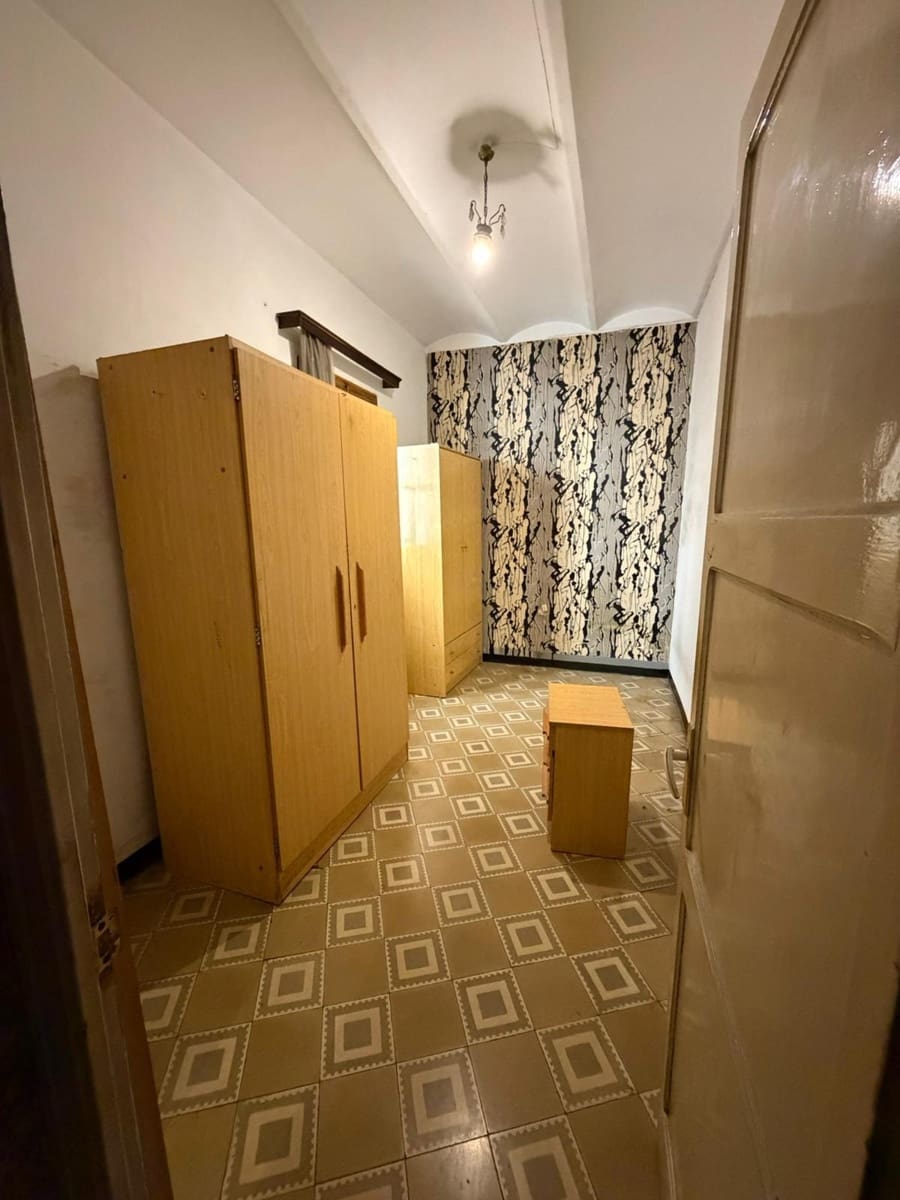 4 bedroom Flat for sale in Granollers - € 169,000 (Ref: 9884923)