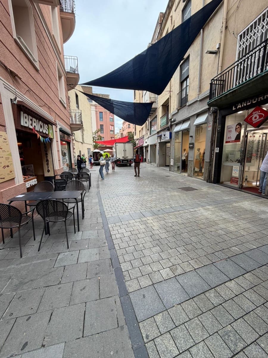 4 bedroom Flat for sale in Granollers - € 169,000 (Ref: 9884923)