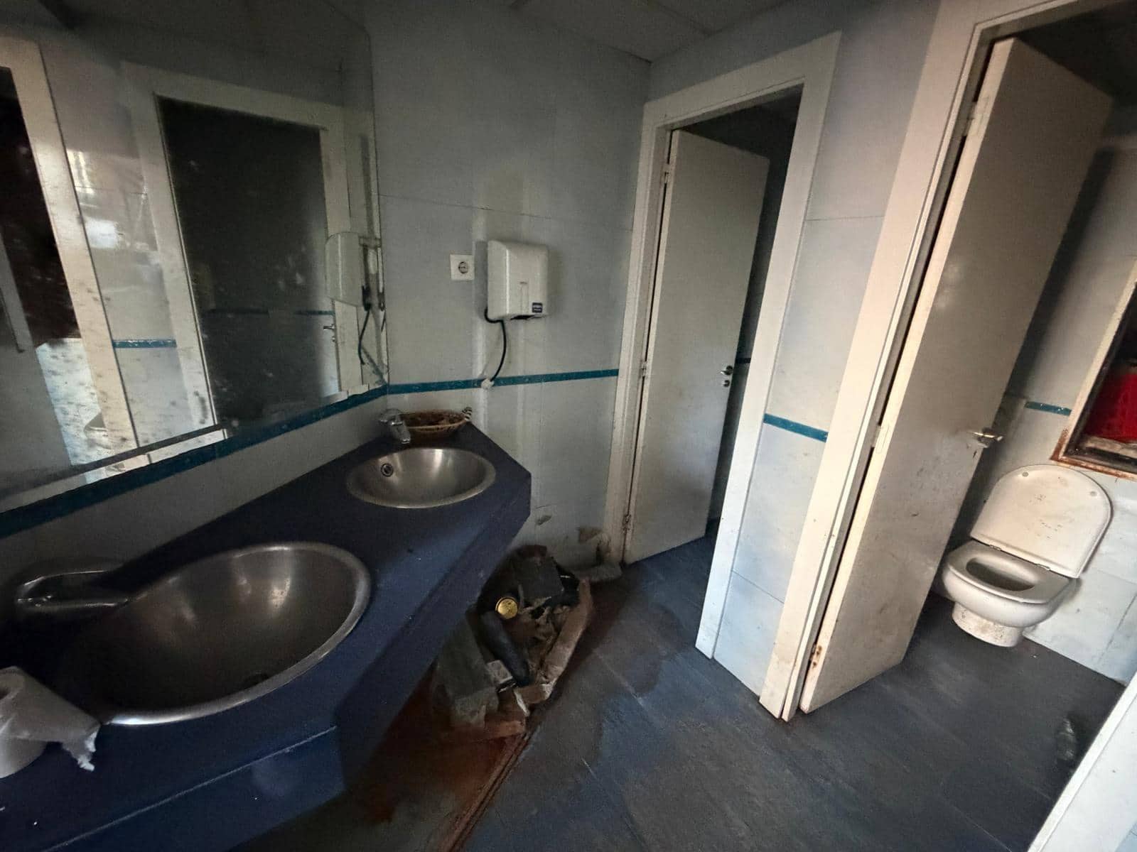 Komercyjne na sprzedaż w Lloret de Mar - 299 000 € (Ref: 9973390)