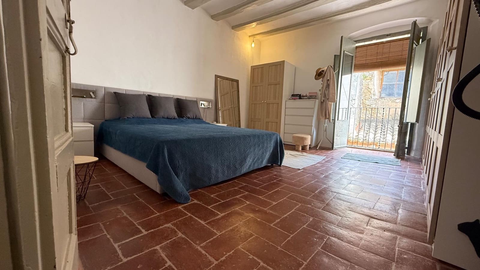 3 slaapkamer Rijtjeshuis te koop in La Bisbal d'Emporda - € 325.000 (Ref: 9975523)