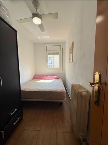 3 makuuhuone Asunto myytävänä paikassa Salt - 175 000 € (Ref: 9975524)