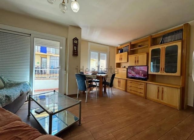 3 makuuhuone Asunto myytävänä paikassa Salt - 139 000 € (Ref: 9975525)