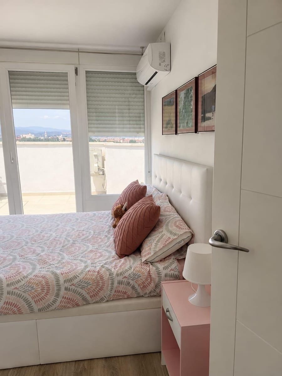 3 bedroom Apartment for sale in Canet d'En Berenguer with pool - € 440,000 (Ref: 9979810)