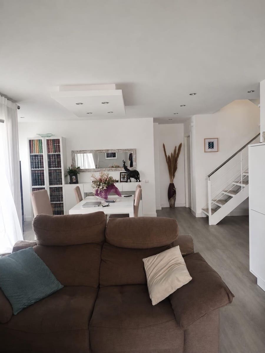 3 bedroom Apartment for sale in Canet d'En Berenguer with pool - € 440,000 (Ref: 9979810)