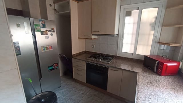 3 chambre Appartement à vendre à Lleida ville - 150 000 € (Ref: 9994328)