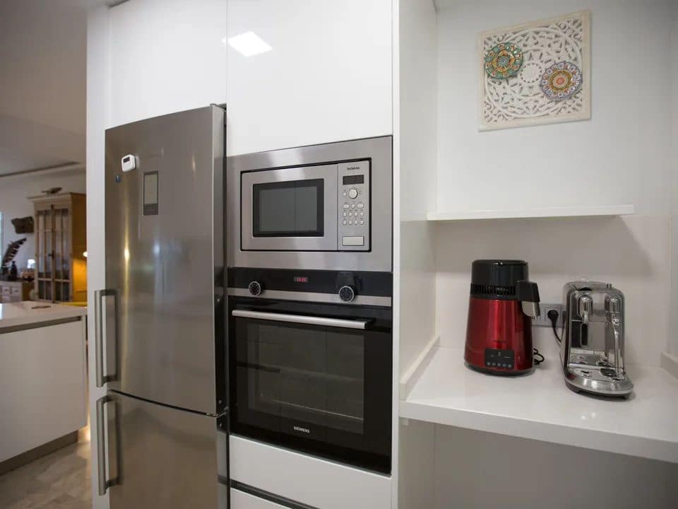 2 makuuhuone Huoneisto myytävänä paikassa Nueva Andalucia mukana uima-altaan 
autotalli - 630 000 € (Ref: 9397820)