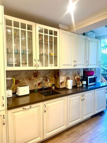 3 soveværelse Lejlighed til salg i Ricardo Soriano, Marbella med swimmingpool - € 470.000 (Ref: 9400060)