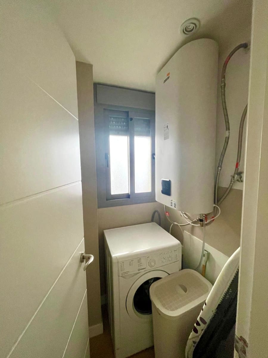 1 soveværelse Lejlighed til salg i Estepona - € 244.800 (Ref: 9426184)