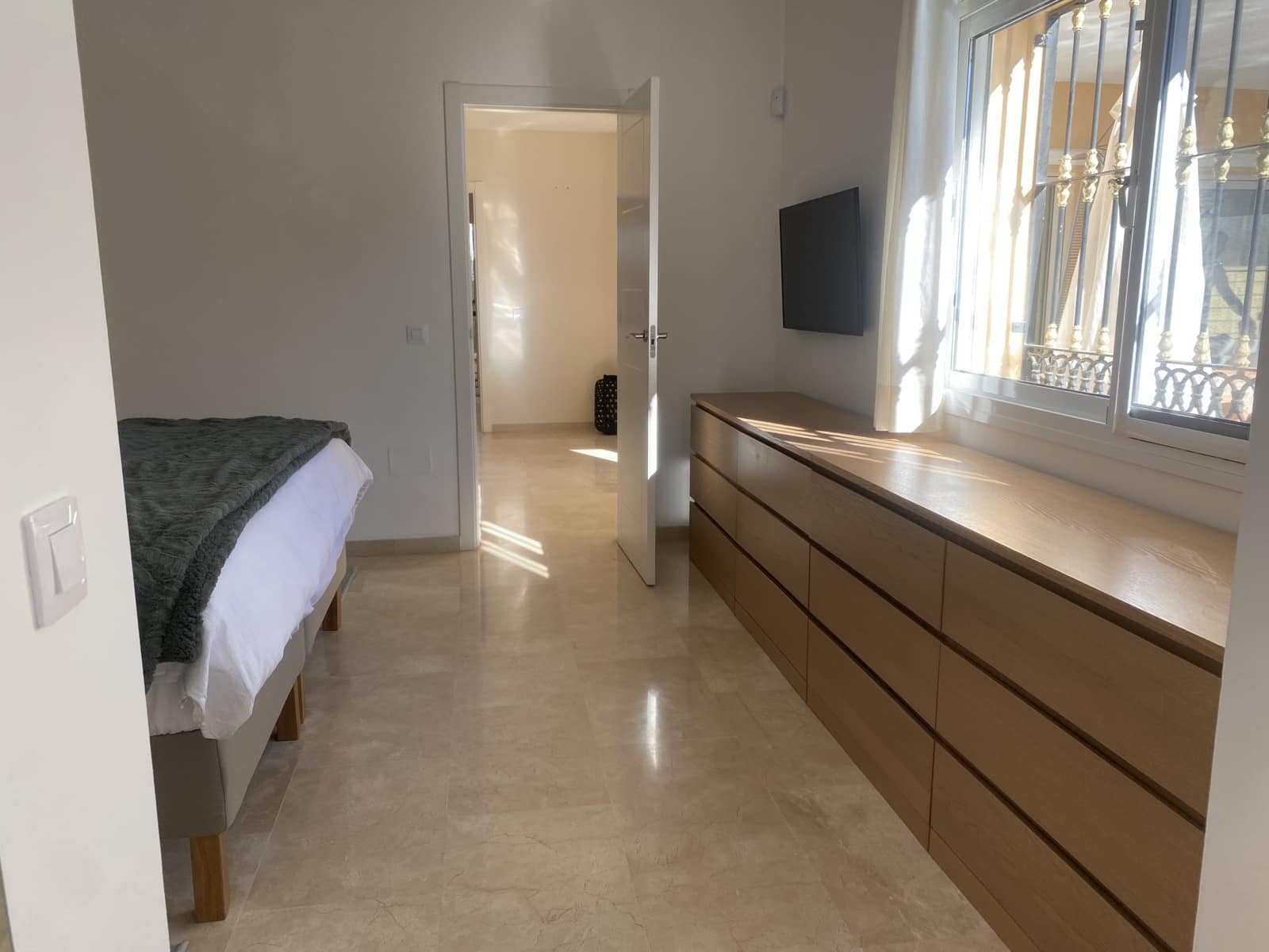 3 bedroom Villa for rent in Mijas with pool - € 3,000 (Ref: 9438422)