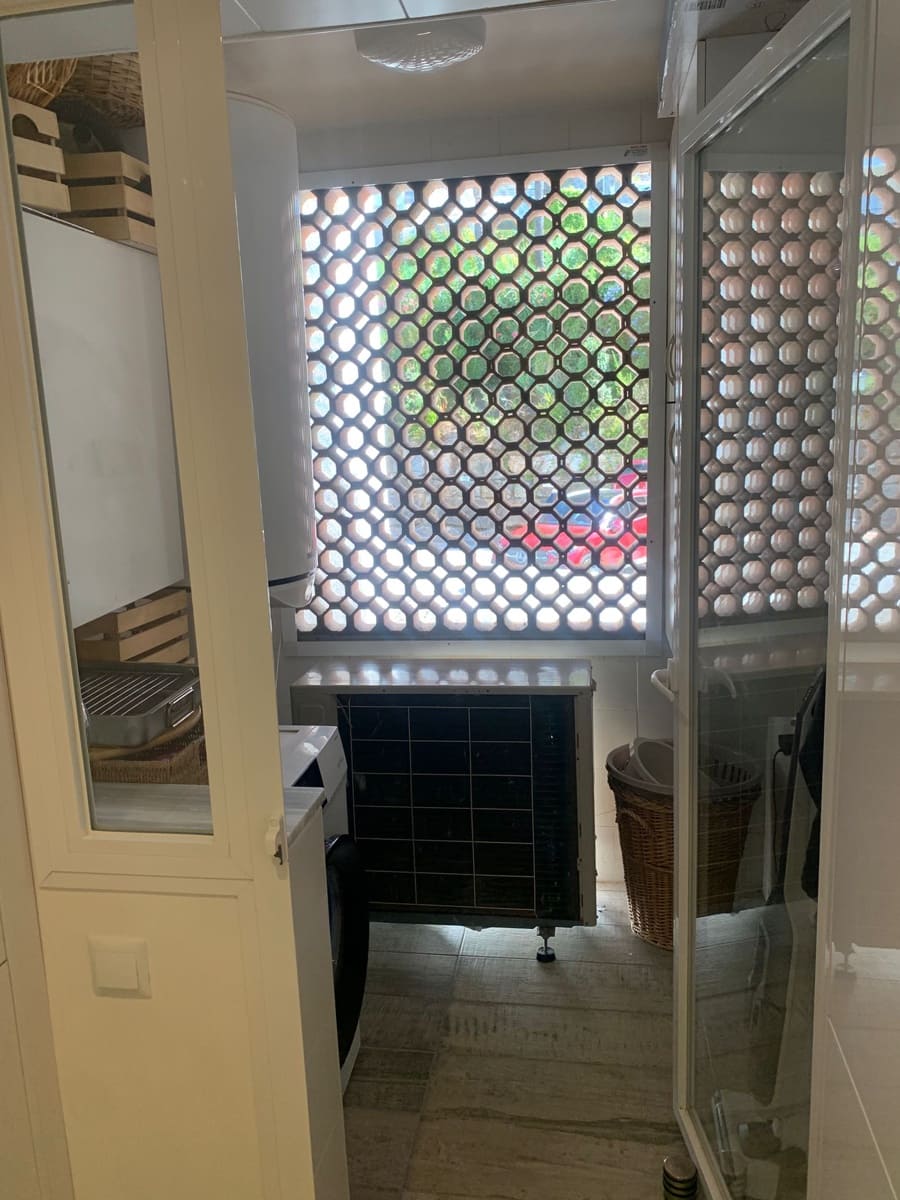 3 slaapkamer Appartement te koop in Benahavis met zwembad garage - € 409.000 (Ref: 9469965)