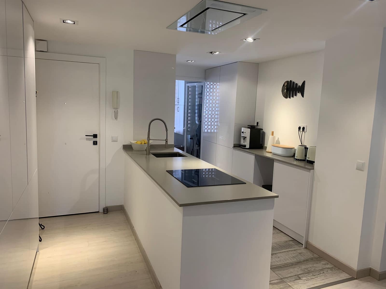 3 slaapkamer Appartement te koop in Benahavis met zwembad garage - € 409.000 (Ref: 9469965)