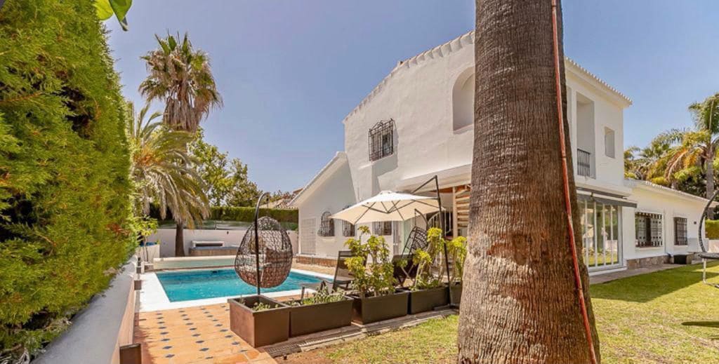 5 sovrum Villa att hyra i Marbella med pool garage - 8 500 € (Ref: 10011146)