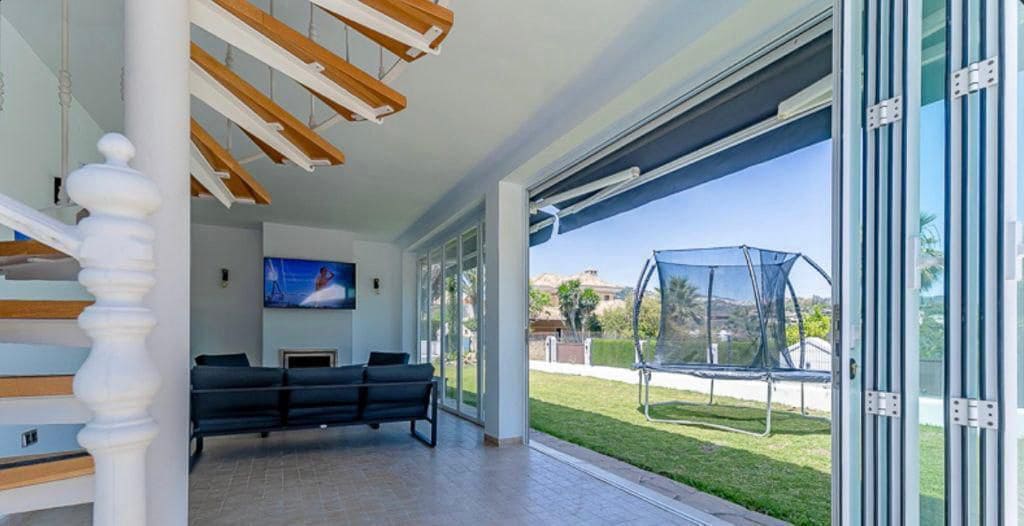 5 sovrum Villa att hyra i Marbella med pool garage - 8 500 € (Ref: 10011146)