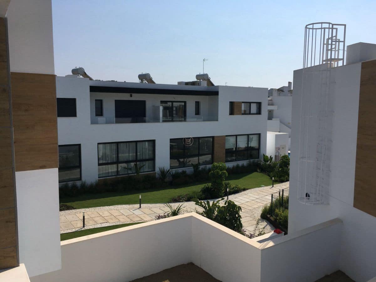 3 makuuhuone Rivitalo vuokrattavana paikassa Marbella mukana uima-altaan 
autotalli - 3 500 € (Ref: 10013002)