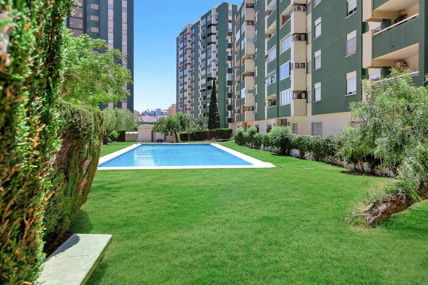 3 sovrum Lägenhet till salu i Fuengirola med pool - 350 000 € (Ref: 10018328)