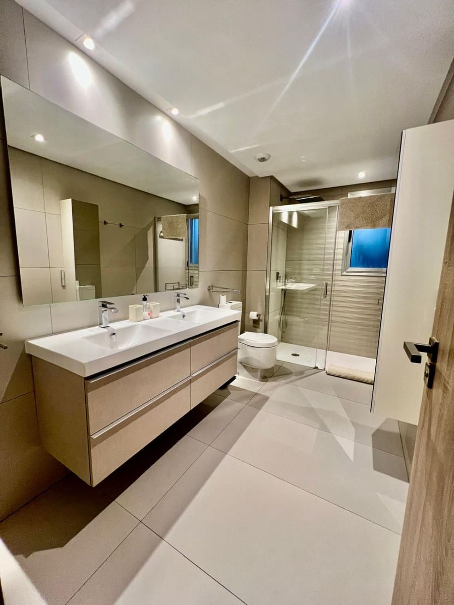 3 Zimmer Apartment zu vermieten in Puerto Banus mit Pool - 4.500 € (Ref: 10022164)