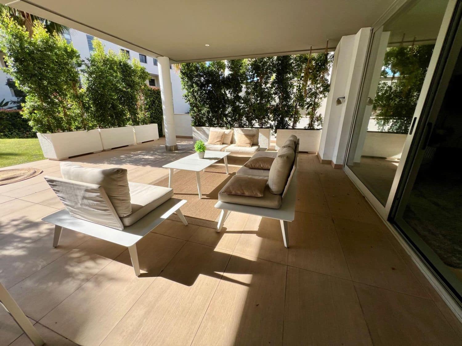 3 Zimmer Apartment zu vermieten in Puerto Banus mit Pool - 4.500 € (Ref: 10022164)