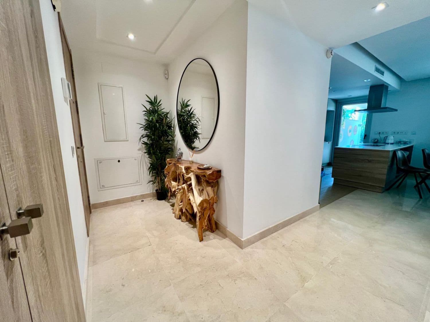 3 Zimmer Apartment zu vermieten in Puerto Banus mit Pool - 4.500 € (Ref: 10022164)