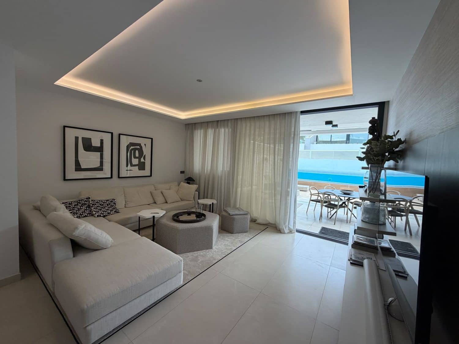 5 makuuhuone Huvila vuokrattavana paikassa Marbella mukana uima-altaan - 13 000 € (Ref: 10022165)