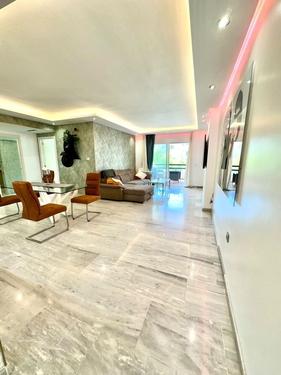 3 soverom Leilighet til leie i Guadalmina med svømmebasseng garasje - € 2 700 (Ref: 10040743)