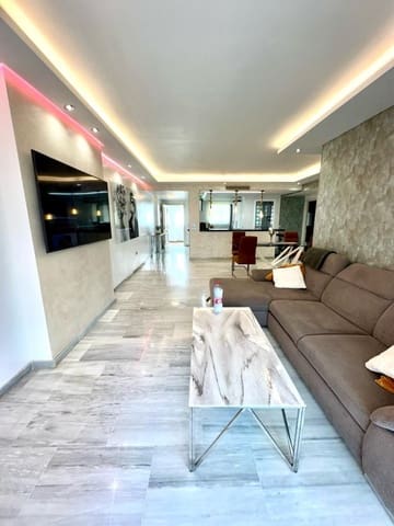 Apartamento de 3 habitaciones en Guadalmina Baja, Marbella en alquiler con piscina garaje - 2.700 € (Ref: 10040743)