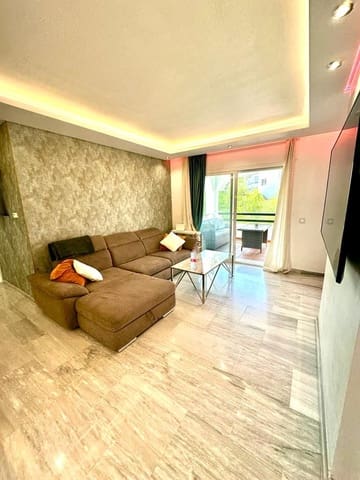 Apartamento de 3 habitaciones en Guadalmina Baja, Marbella en alquiler con piscina garaje - 2.700 € (Ref: 10040743)