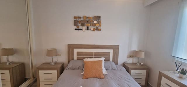 2 soveværelse Lejlighed til leje i La Dama de Noche - La Alzambra, Marbella med swimmingpool garage - € 2.100 (Ref: 10047036)