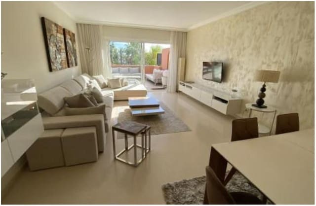 3 sovrum Takvåning att hyra i Puerto Banus, Marbella med pool garage - 3 500 € (Ref: 10047037)