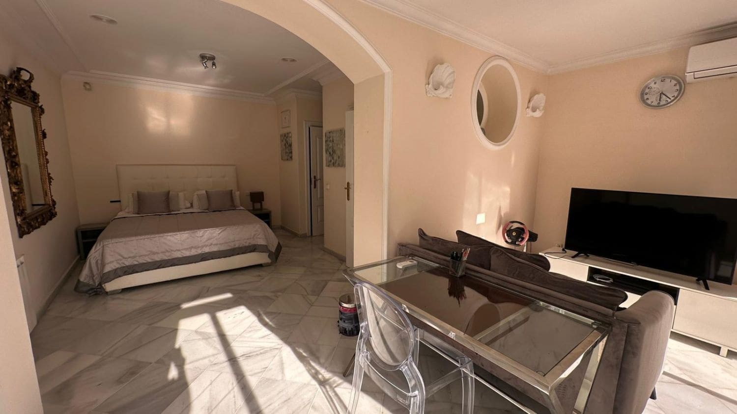 7 makuuhuone Huvila vuokrattavana paikassa Golden Mile - 15 000 € (Ref: 10048929)
