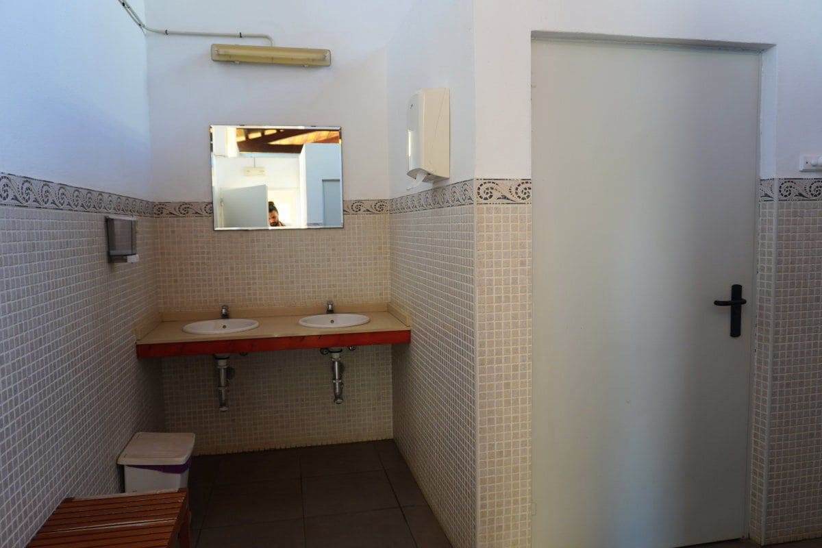 4 quarto Moradia em Banda para venda em El Faro com piscina garagem - 485 000 € (Ref: 10075474)