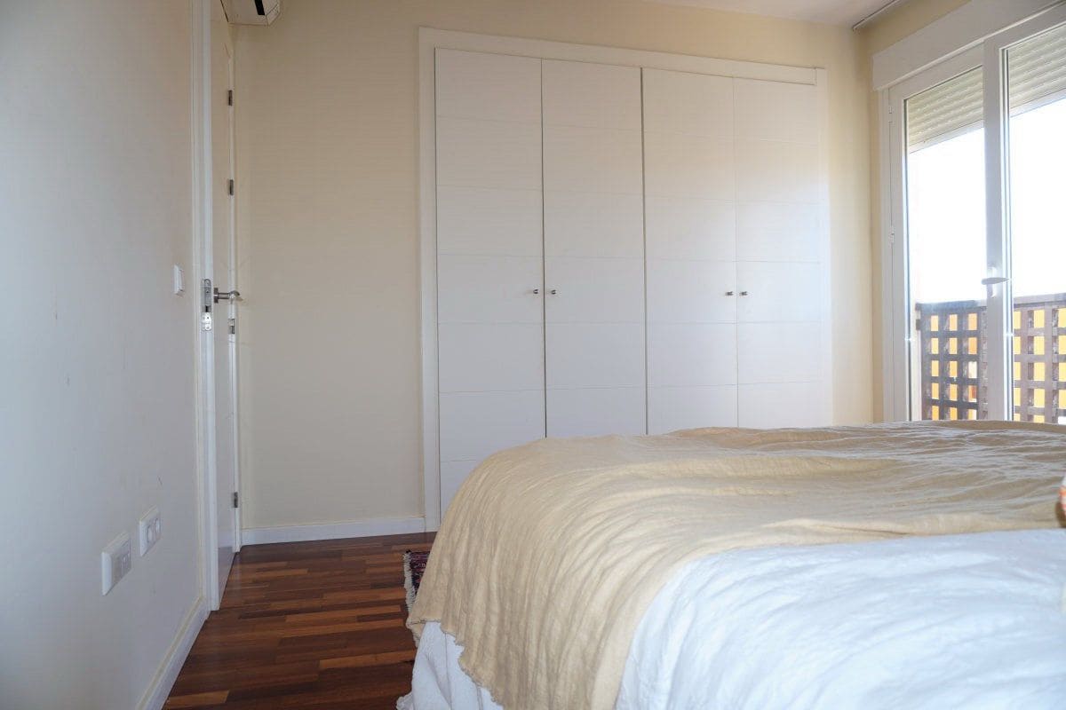 4 quarto Moradia em Banda para venda em El Faro com piscina garagem - 485 000 € (Ref: 10075474)